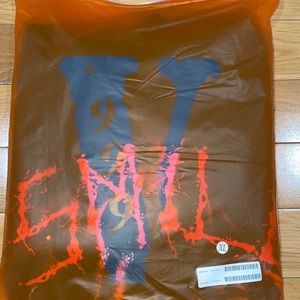Brand new, never opened Juice WRLD x THE WEEKND hoodie smile